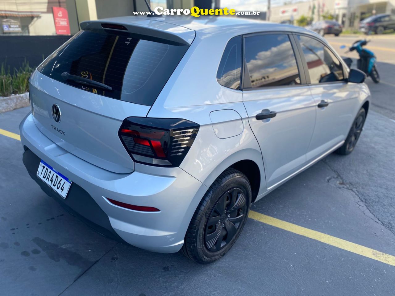 VOLKSWAGEN   POLO TRACK 1.0 FLEX 12V 5P   PRATA 2025 1.0 FLEX - Loja