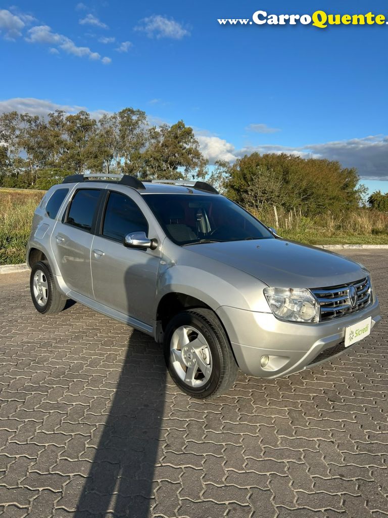 RENAULT   DUSTER DYNAMIQUE 1.6 FLEX 16V MEC.   PRATA 2014 1.6 FLEX - Loja