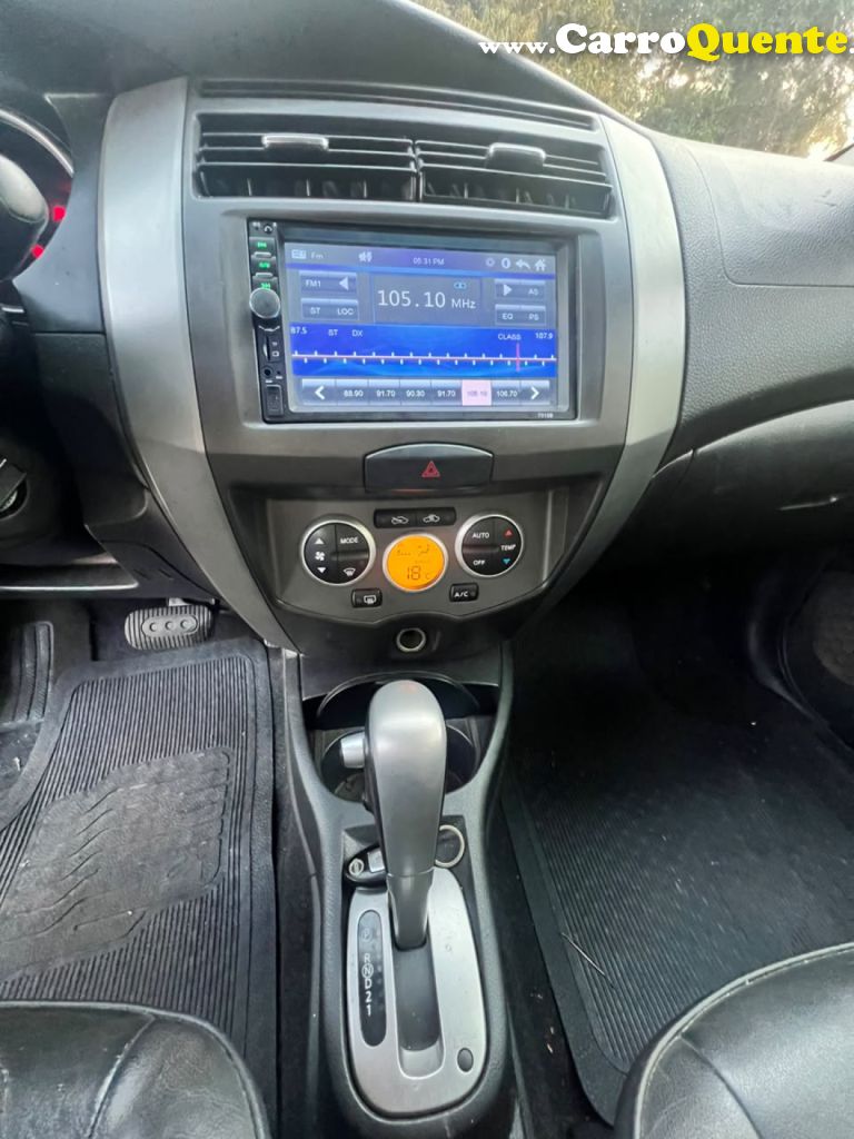 NISSAN   LIVINA GRAND SL 1.8 16V FLEX FUEL AUT.   CINZA 2012 1.8 FLEX - Loja
