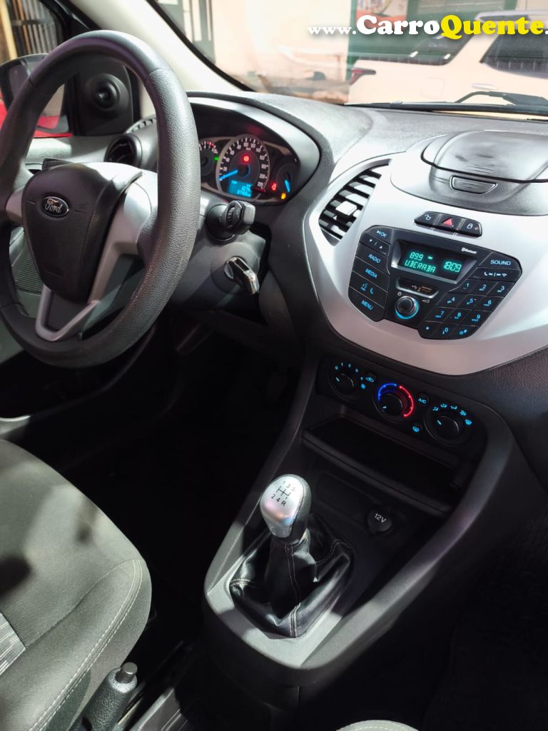 FORD   KA 1.0 SESE PLUS TIVCT FLEX 5P   PRATA 2018 1.0 FLEX - Loja