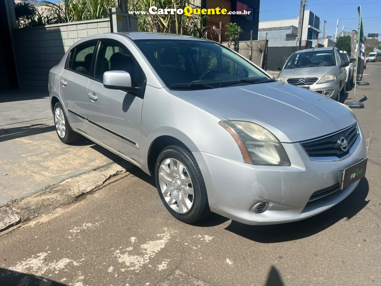 NISSAN   SENTRA 2.0 2.0 FLEX FUEL 16V MEC.   PRATA 2013 2.0 FLEX - Loja