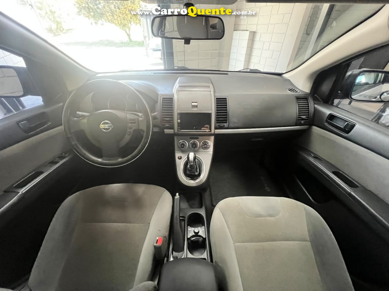 NISSAN   SENTRA 2.0 2.0 FLEX FUEL 16V MEC.   PRATA 2013 2.0 FLEX - Loja