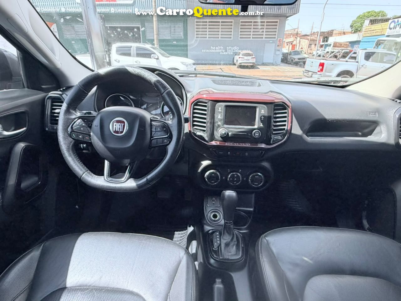 FIAT   TORO FREEDOM 1.8 16V FLEX AUT.   CINZA 2019 1.8 FLEX - Loja