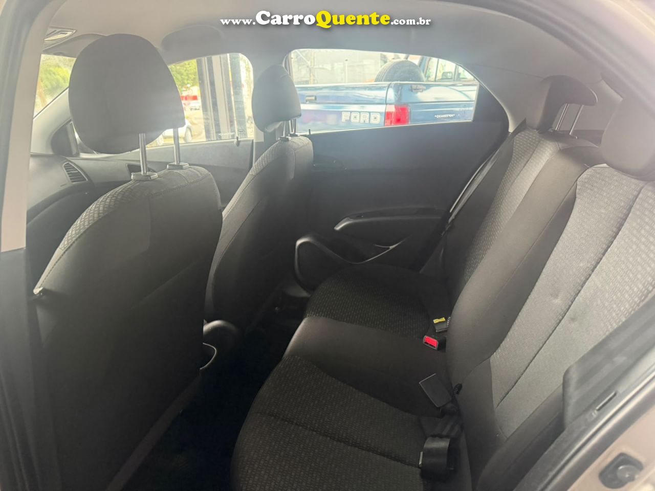 HYUNDAI   HB20 COMFORT PLUS 1.0 TB FLEX 12V MEC.   PRATA 2017 1.0 FLEX - Loja
