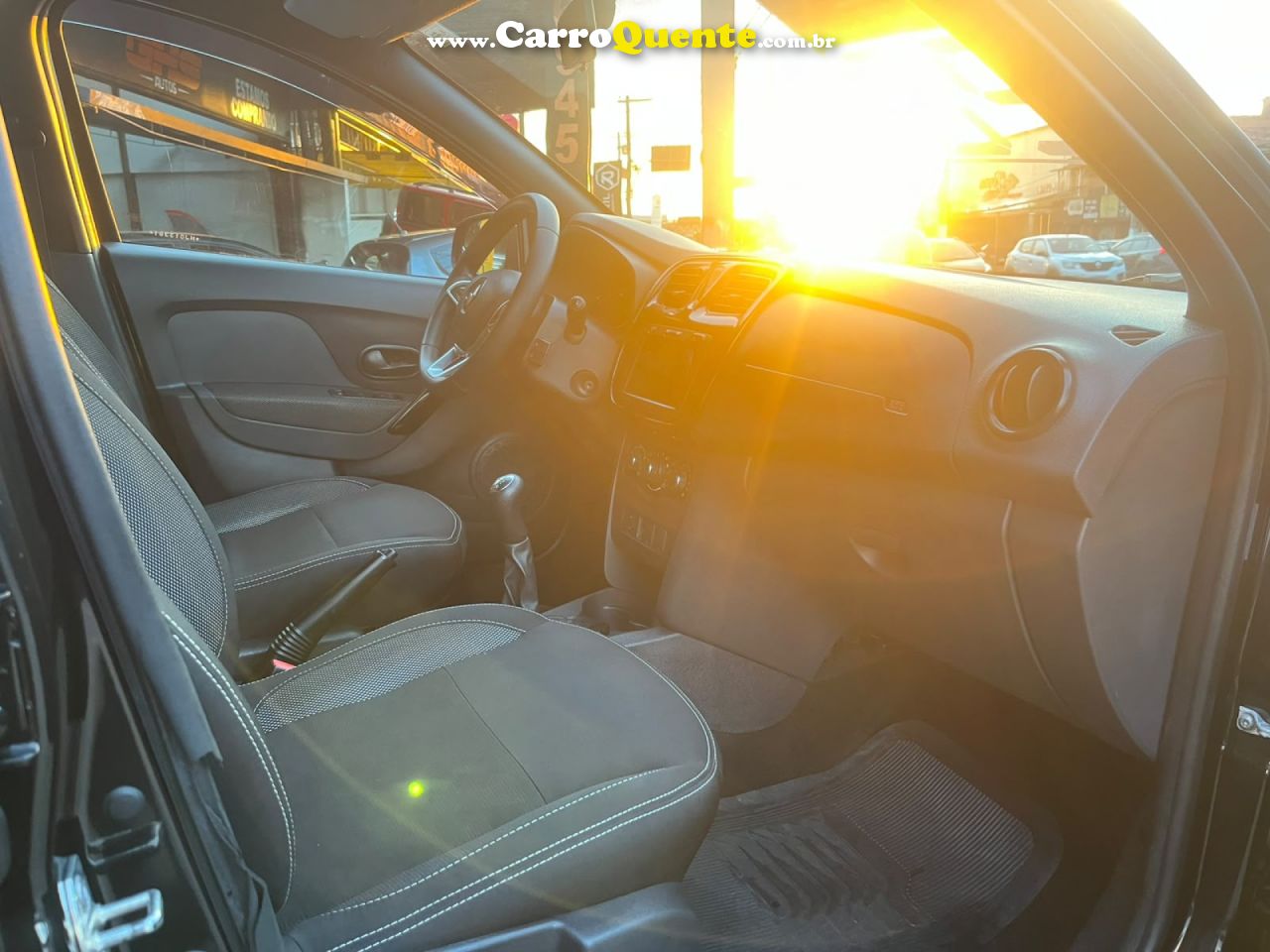 RENAULT   LOGAN ZEN FLEX 1.0 12V 4P MEC.   PRETO 2022 1.0 FLEX - Loja