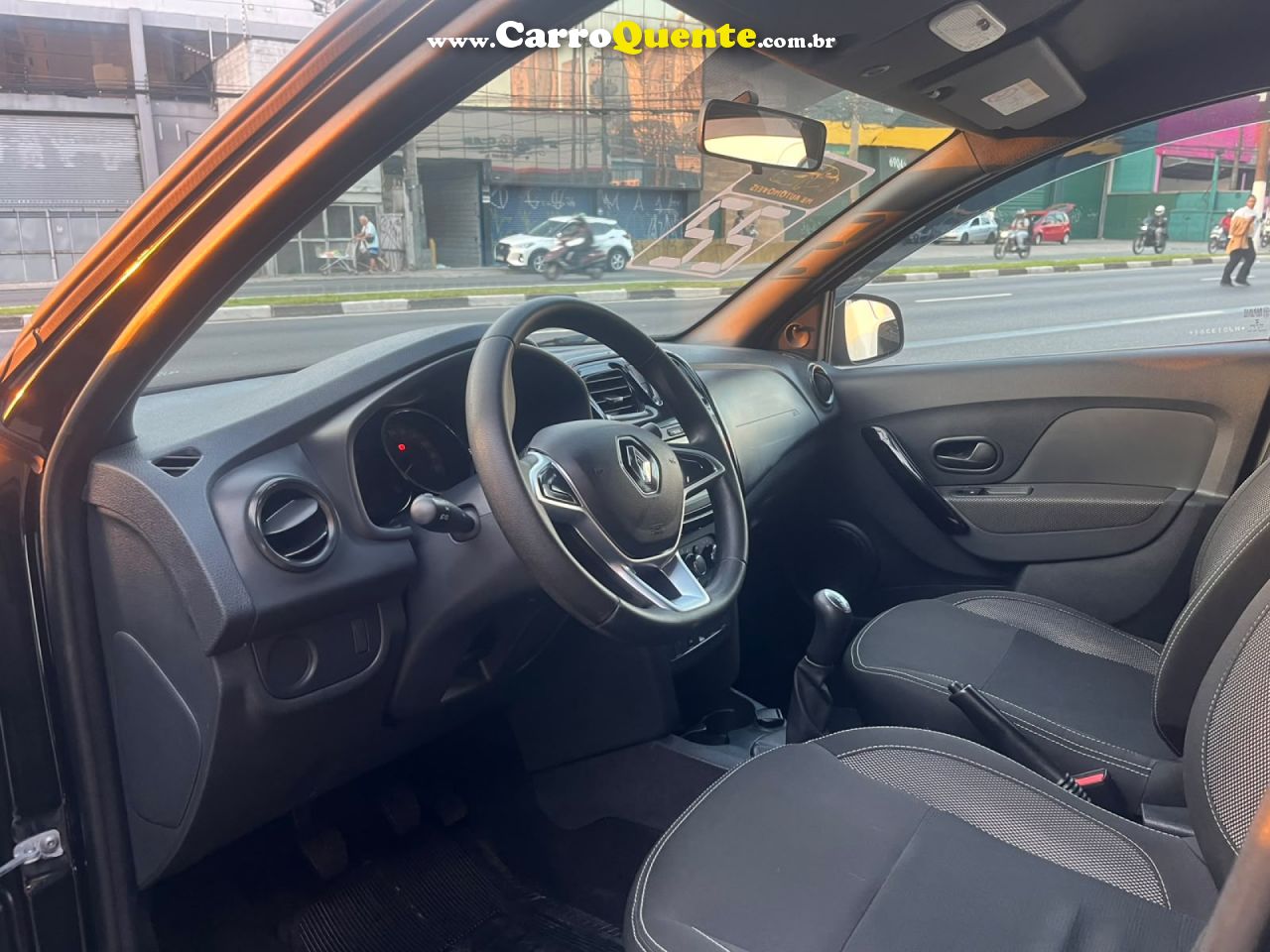 RENAULT   LOGAN ZEN FLEX 1.0 12V 4P MEC.   PRETO 2022 1.0 FLEX - Loja