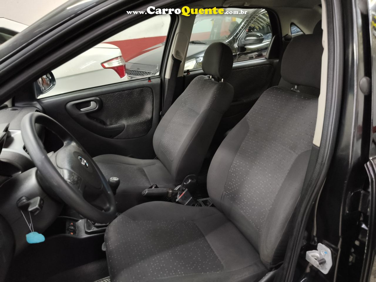 CHEVROLET   CORSA SED. PREMIUM 1.8 MPFI 8V FLEXPOWER   PRETO 2009 1.8 FLEX - Loja