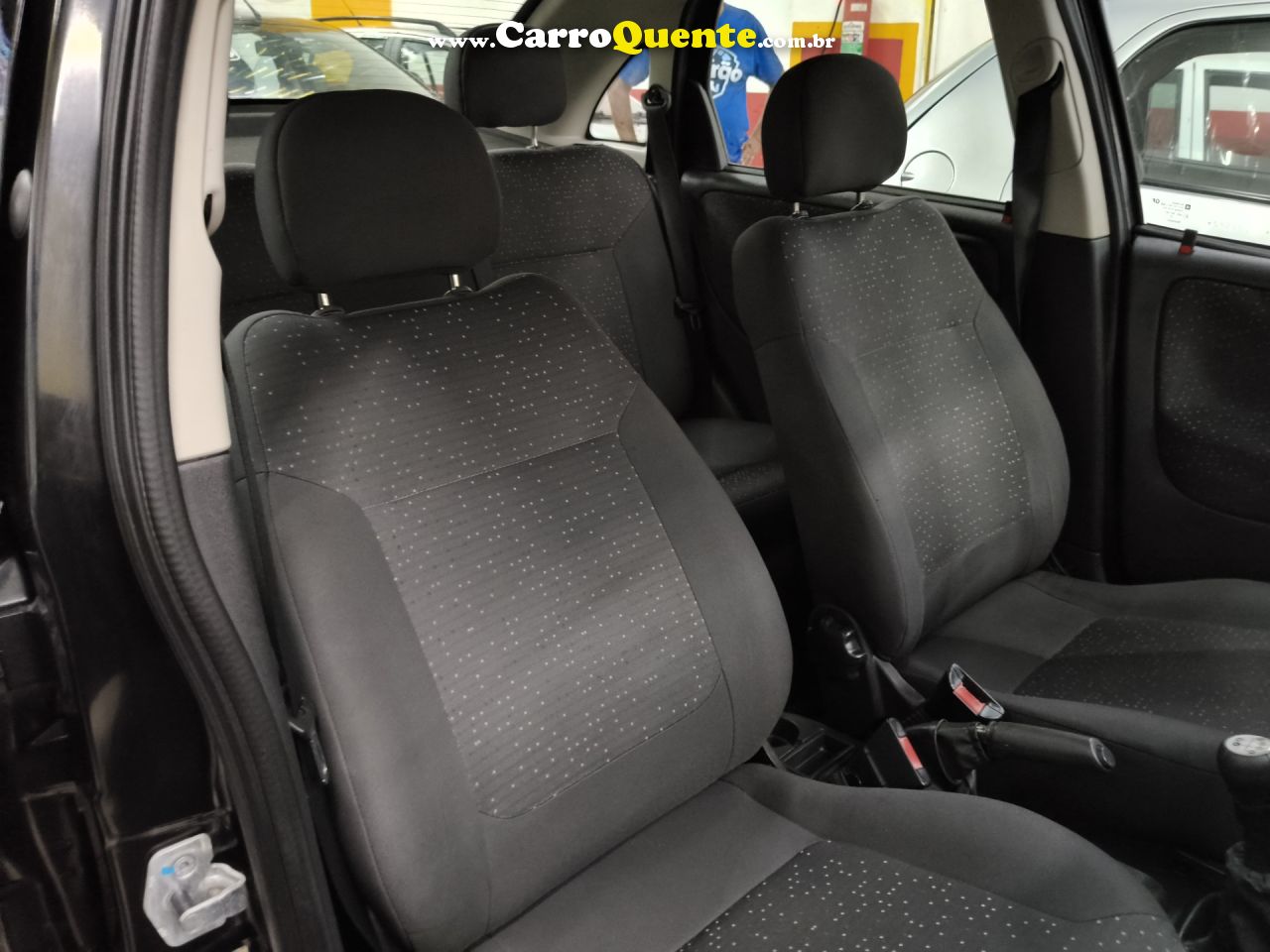 CHEVROLET   CORSA SED. PREMIUM 1.8 MPFI 8V FLEXPOWER   PRETO 2009 1.8 FLEX - Loja