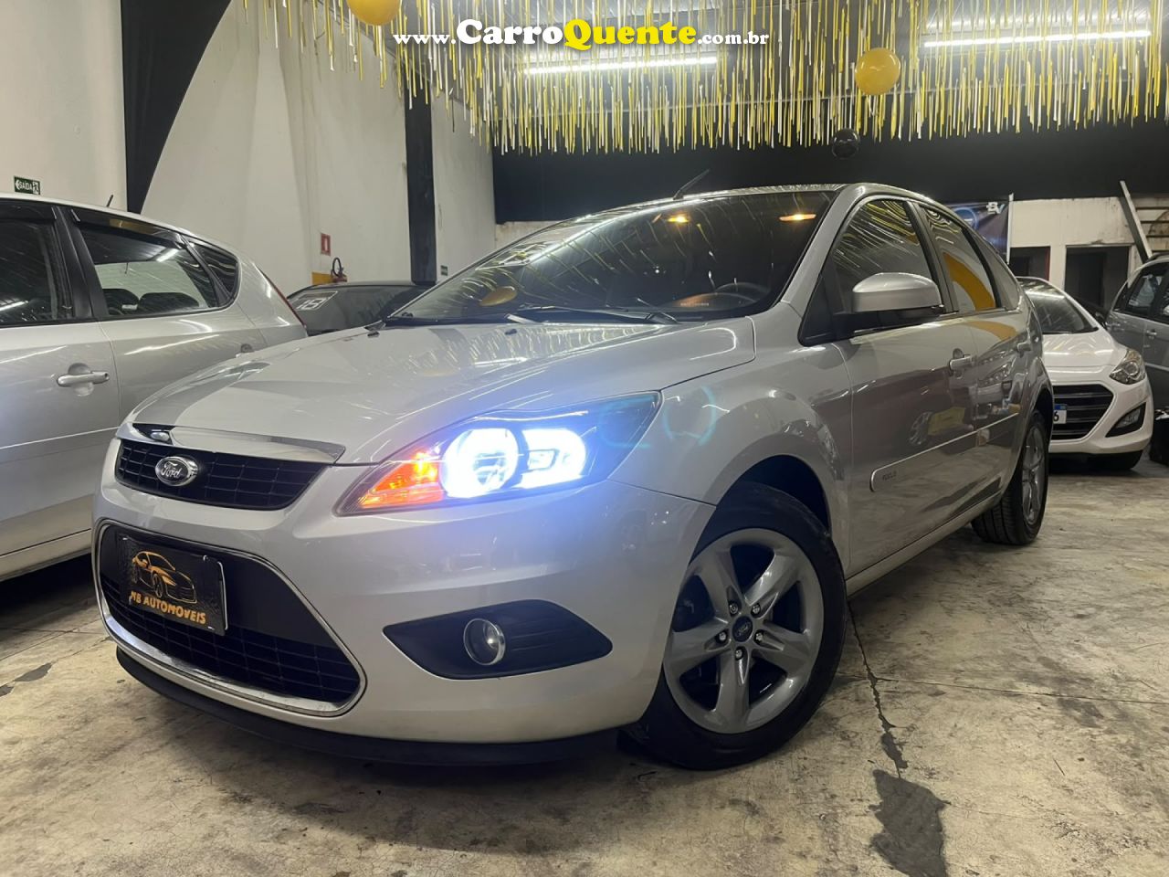 FORD   FOCUS 2.0 16VSESE PLUS FLEX 5P AUT.   PRATA 2013 2.0 FLEX - Loja