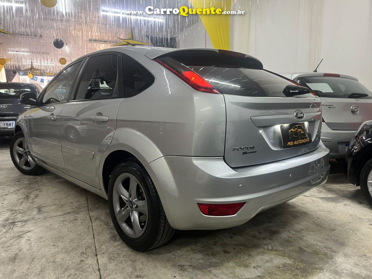 FORD   FOCUS 2.0 16VSESE PLUS FLEX 5P AUT.   PRATA 2013 2.0 FLEX - Loja