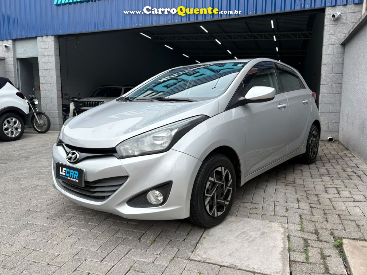HYUNDAI   HB20 C.STYLEC.PLUS 1.6 FLEX 16V AUT.   PRATA 2015 1.6 FLEX - Loja