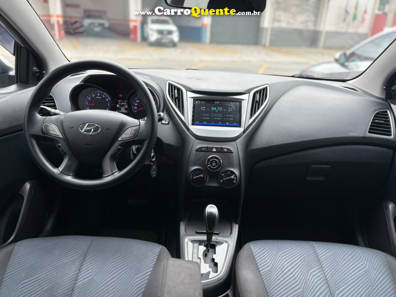 HYUNDAI   HB20 C.STYLEC.PLUS 1.6 FLEX 16V AUT.   PRATA 2015 1.6 FLEX - Loja