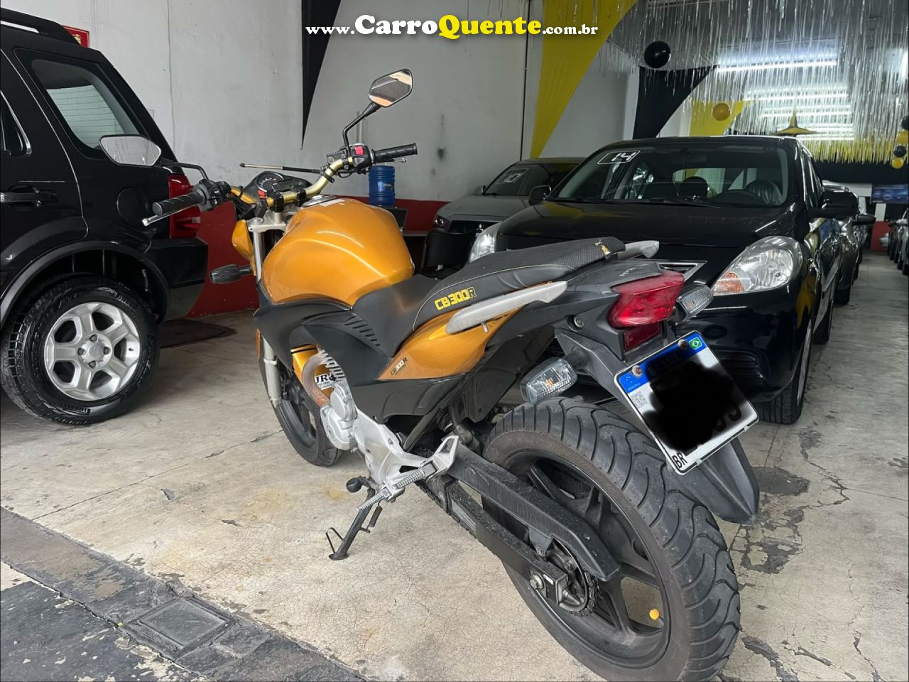 HONDA   CB300R   AMARELO 2010 300 GASOLINA - Loja
