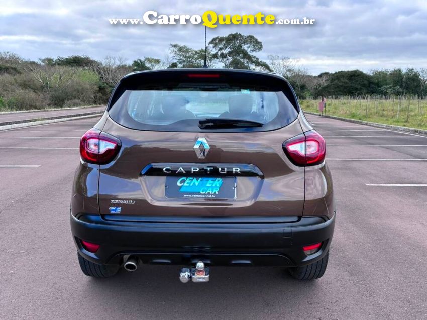 Renault CAPTUR 1.6 16V SCE FLEX LIFE X-TRONIC - Loja