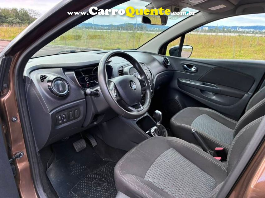 Renault CAPTUR 1.6 16V SCE FLEX LIFE X-TRONIC - Loja