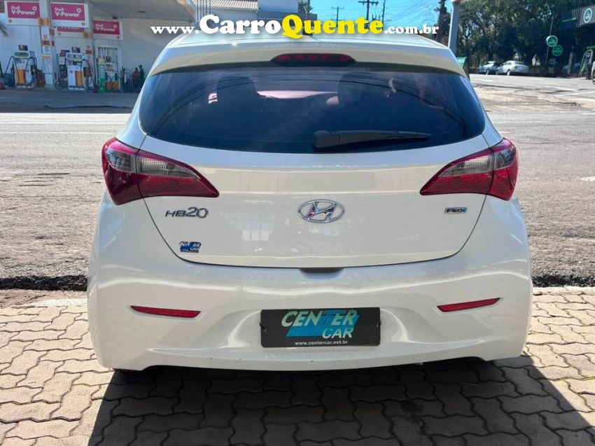 Hyundai HB20 1.0 COMFORT 12V FLEX 4P MANUAL - Loja