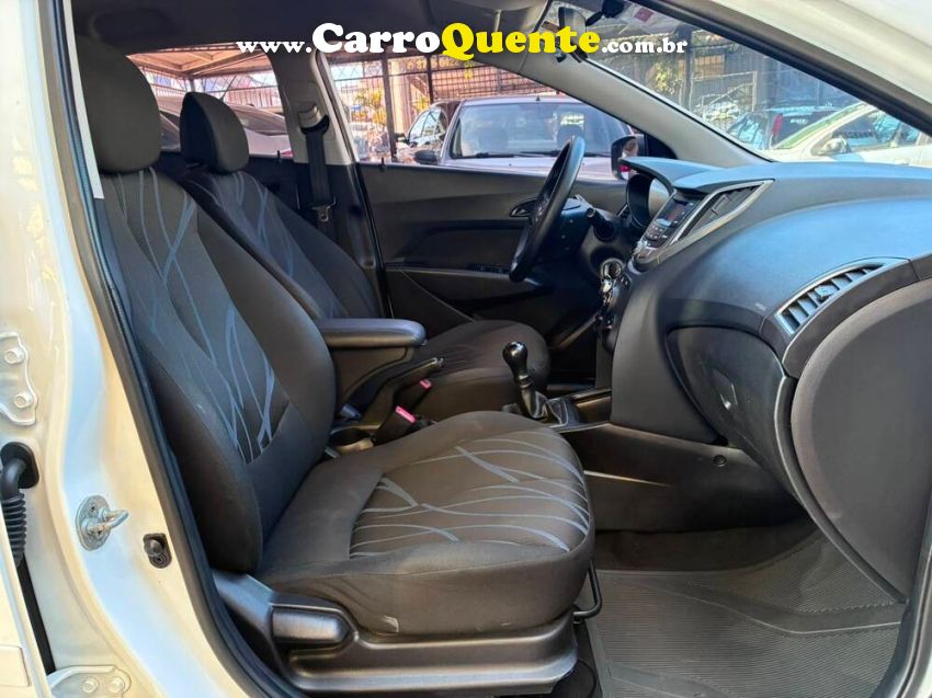 Hyundai HB20 1.0 COMFORT 12V FLEX 4P MANUAL - Loja