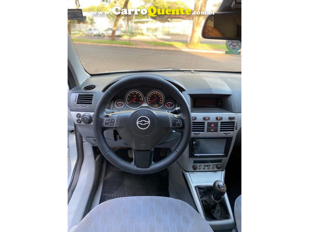 Vectra Elegan. 2.0 MPFI 8V FlexPower Mec - Loja