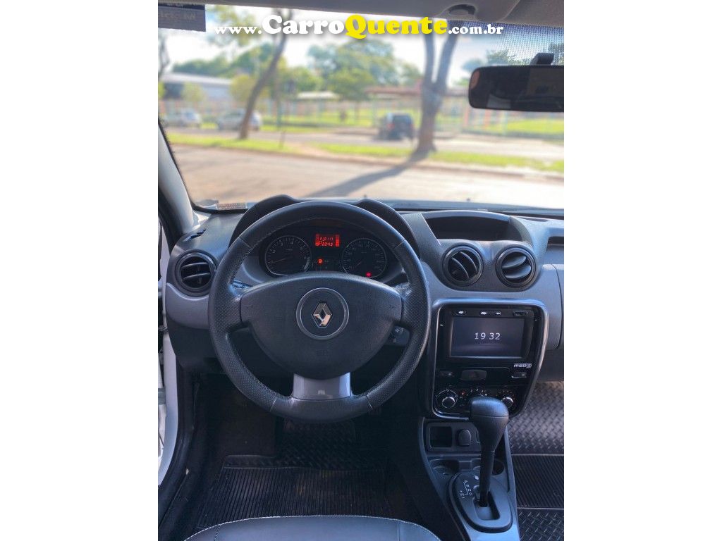 DUSTER Dynamique 2.0 Flex 16V Aut. - Loja