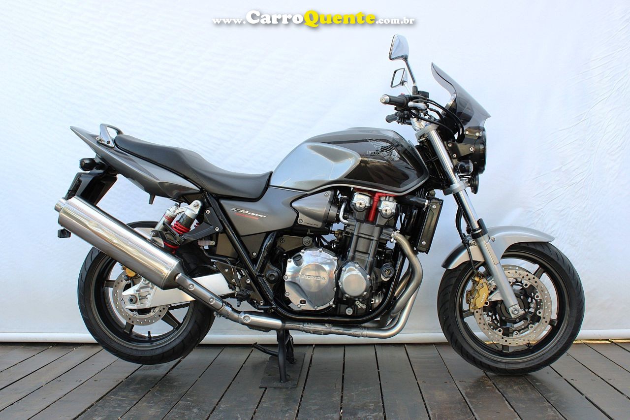 HONDA CB 1300 F SUPER FOUR 2008 - Loja