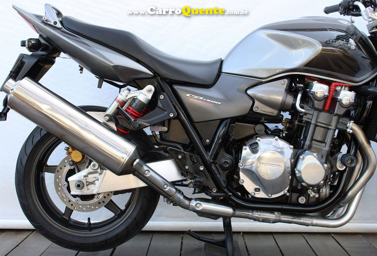 HONDA CB 1300 F SUPER FOUR 2008 - Loja