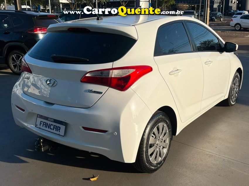 Hyundai HB20 1.0 COMFORT 12V FLEX 4P MANUAL - Loja
