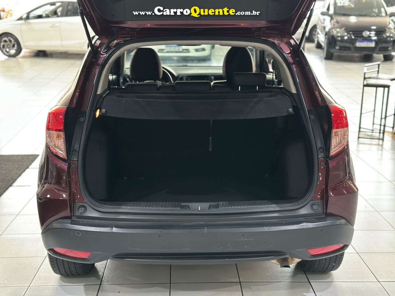 HONDA HR-V 1.8 16V EX 2016 - Loja