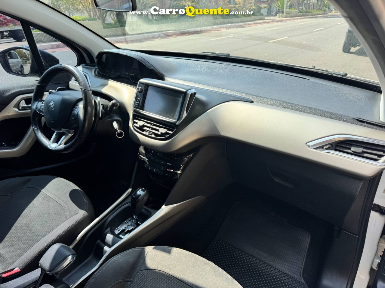 PEUGEOT 2008 1.6 16V ALLURE 2017 - Loja