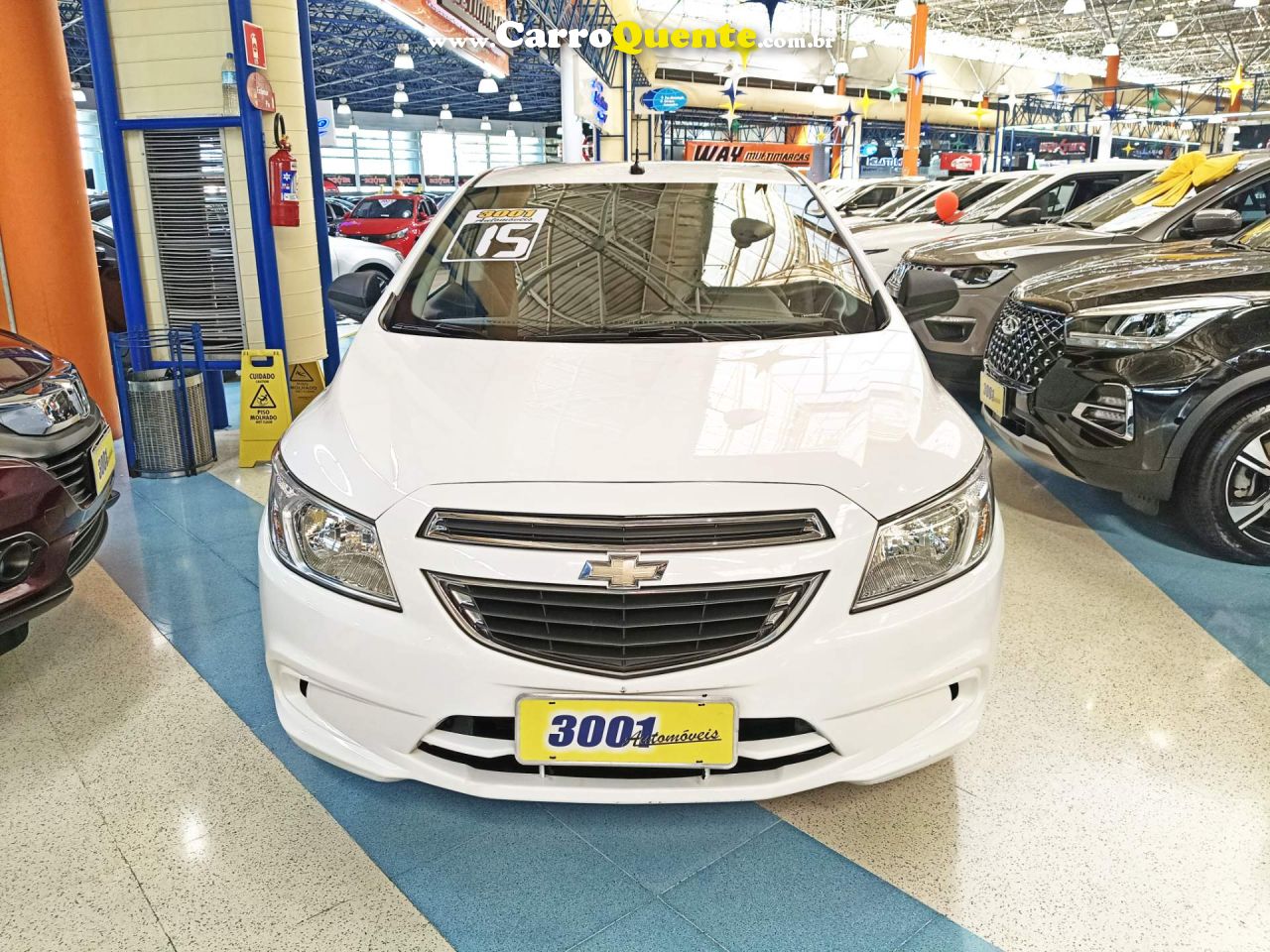 CHEVROLET ONIX 1.0 MPFI LT 8V 2015 - Loja