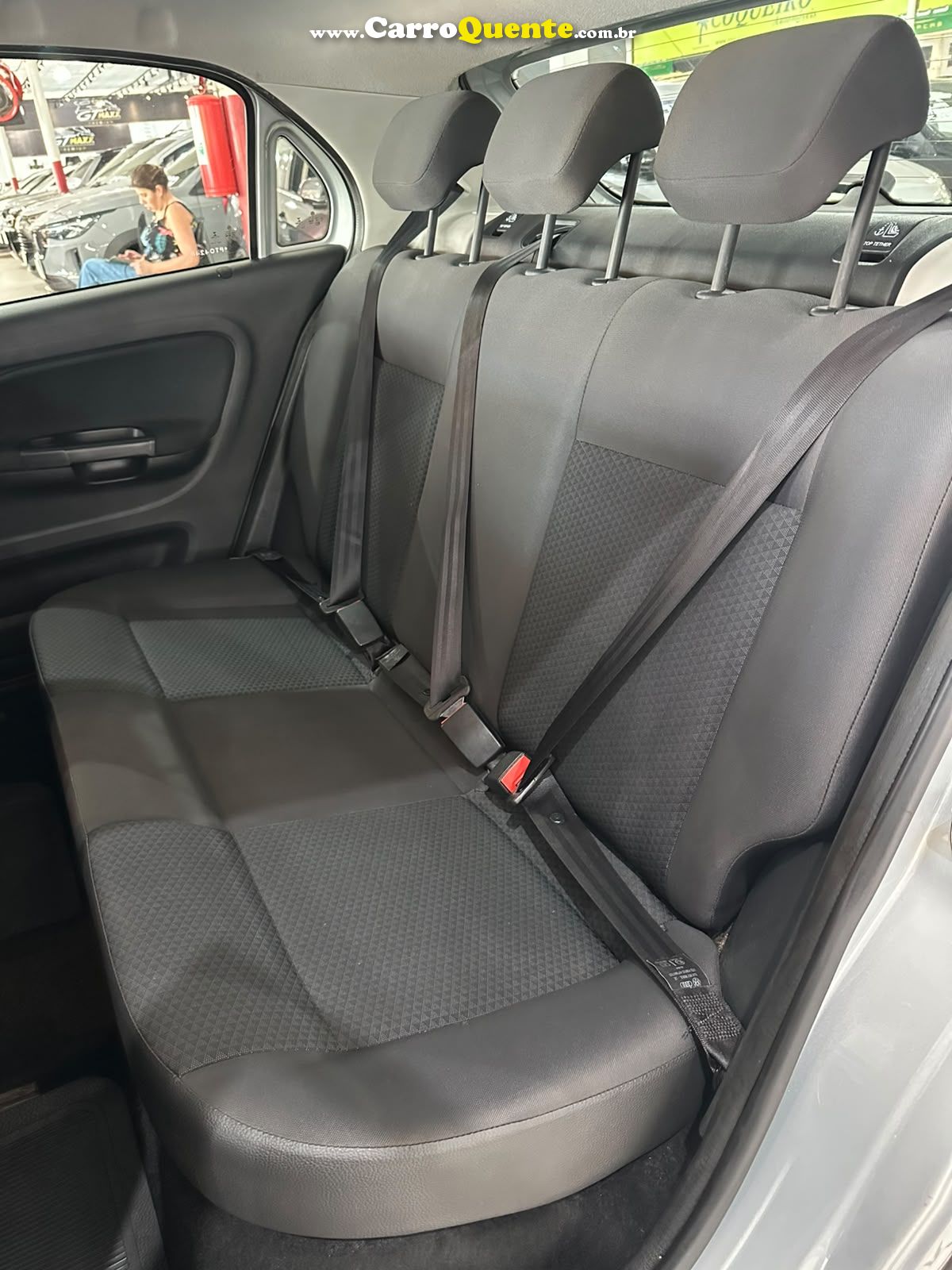 VOLKSWAGEN 2023 - Loja