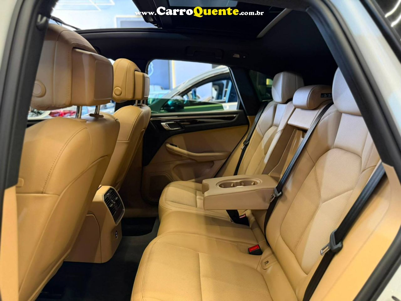 PORSCHE MACAN 2.0 TURBO PDK 2022 - Loja