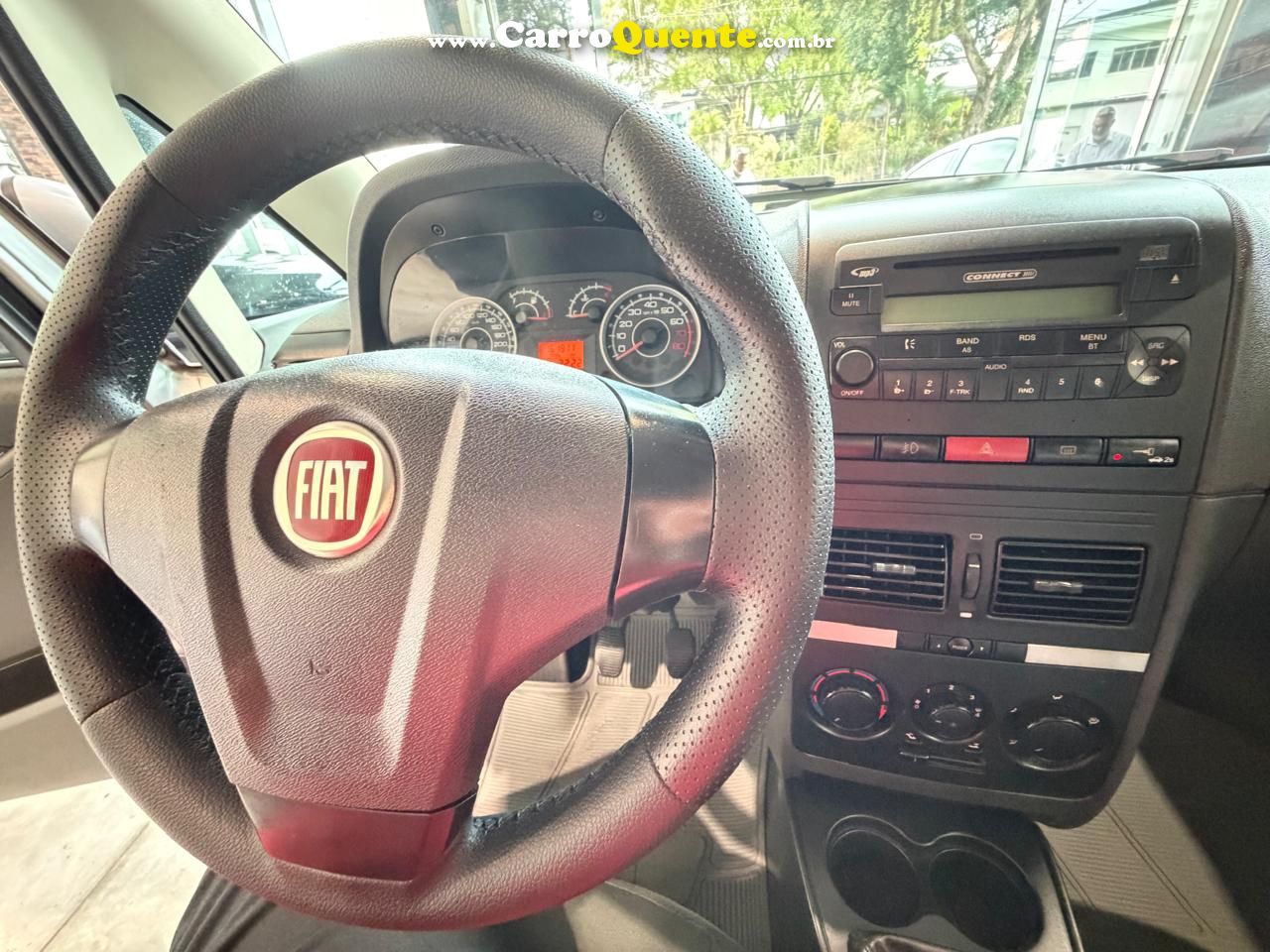 FIAT IDEA 1.4 MPI ATTRACTIVE 8V 2011 - Loja