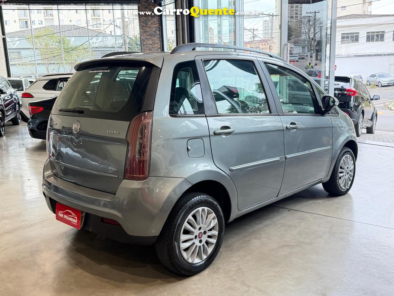 FIAT IDEA 1.4 MPI ATTRACTIVE 8V 2011 - Loja