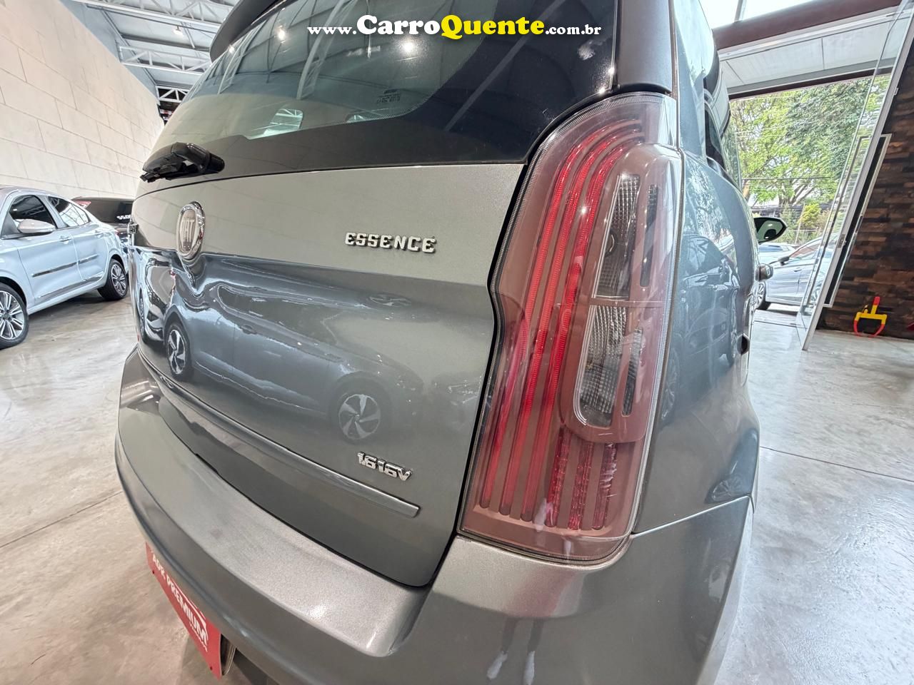 FIAT IDEA 1.4 MPI ATTRACTIVE 8V 2011 - Loja