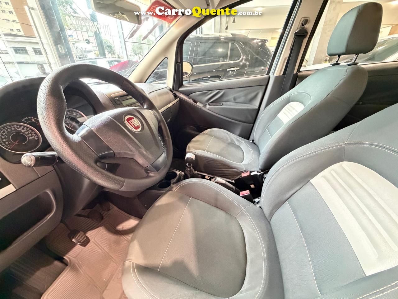 FIAT IDEA 1.4 MPI ATTRACTIVE 8V 2011 - Loja