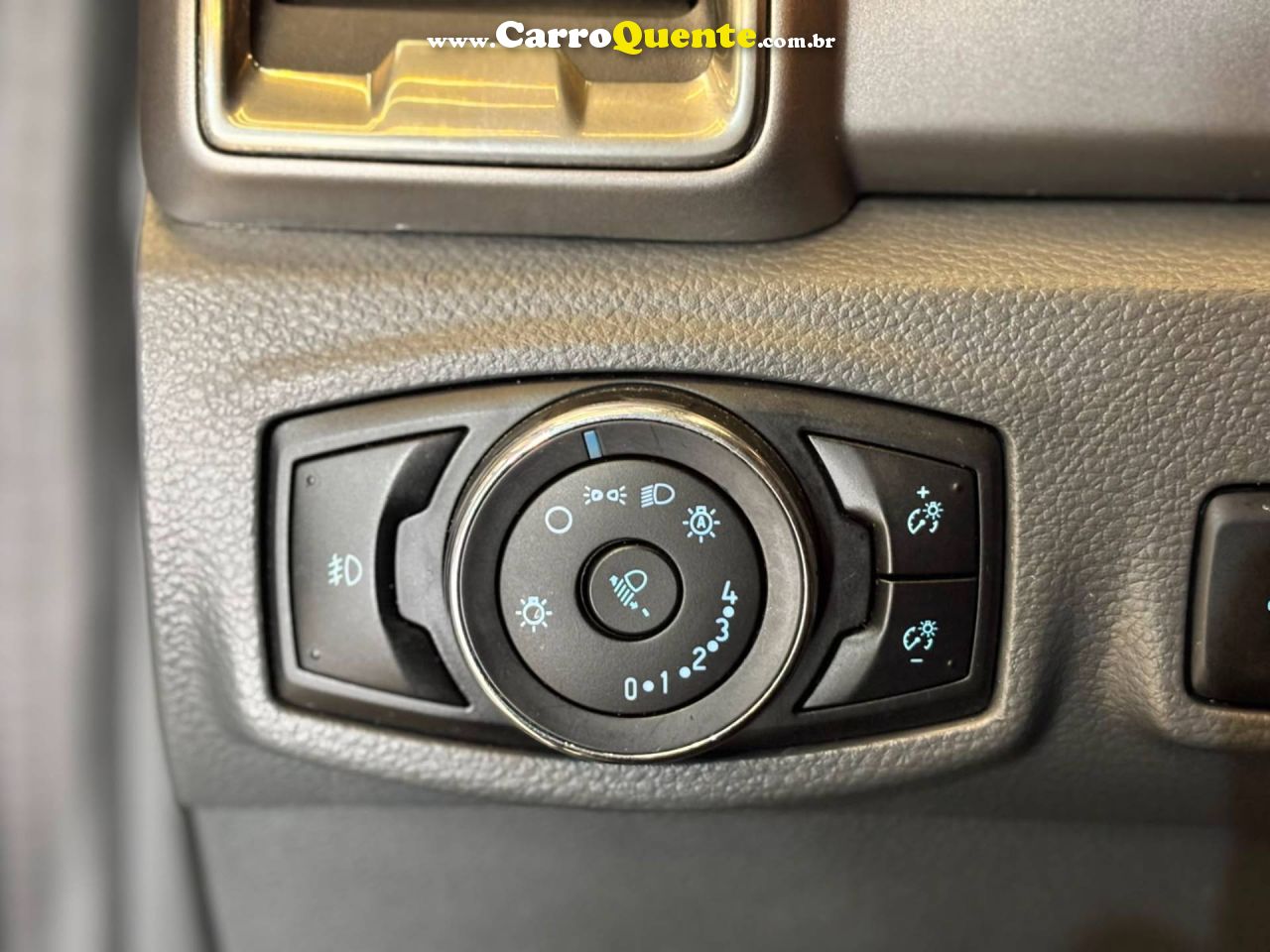 FORD RANGER 3.2 LIMITED 4X4 CD 20V 2017 - Loja