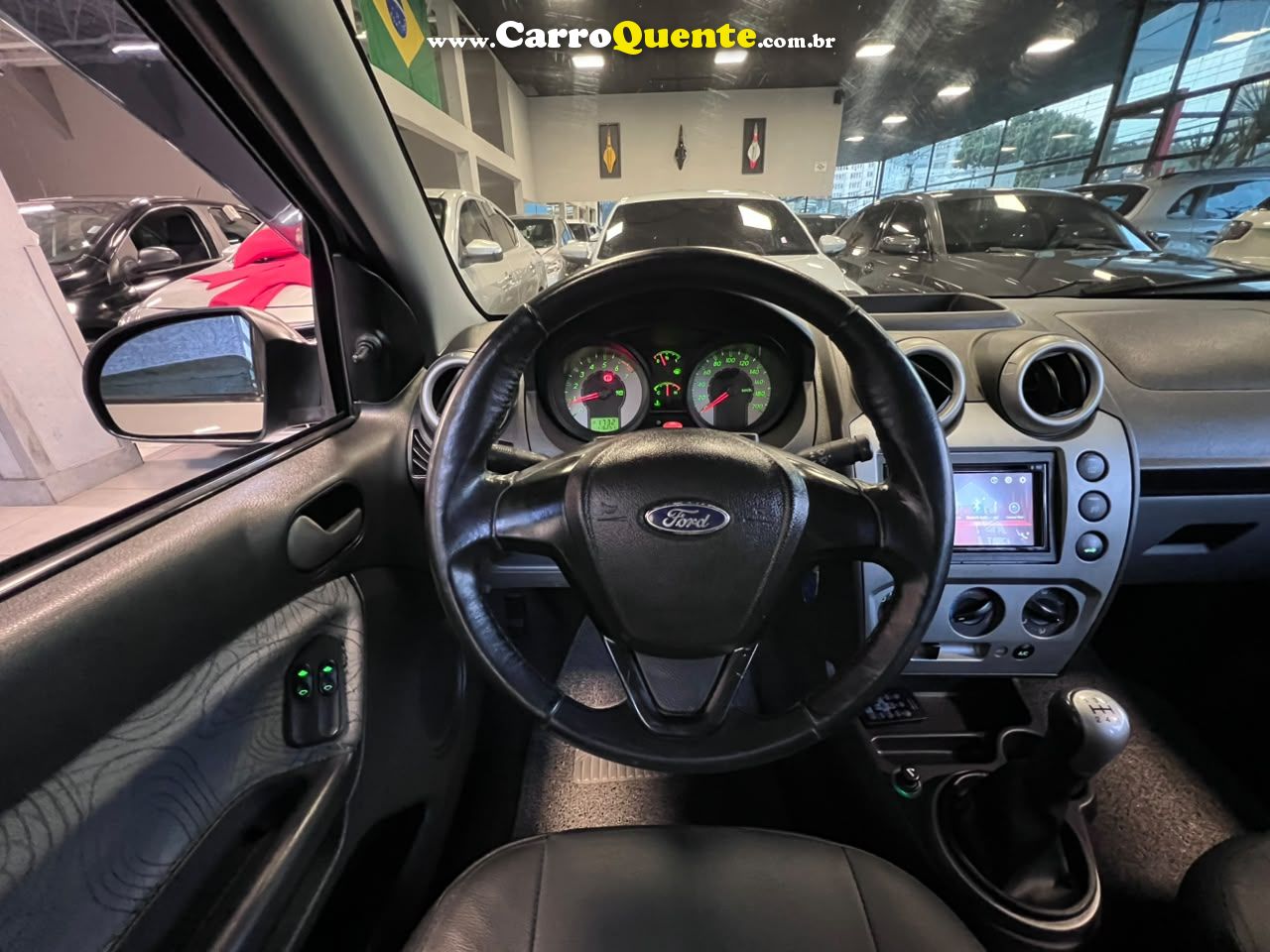 FORD FIESTA 1.6 MPI SEDAN 8V 2009 - Loja