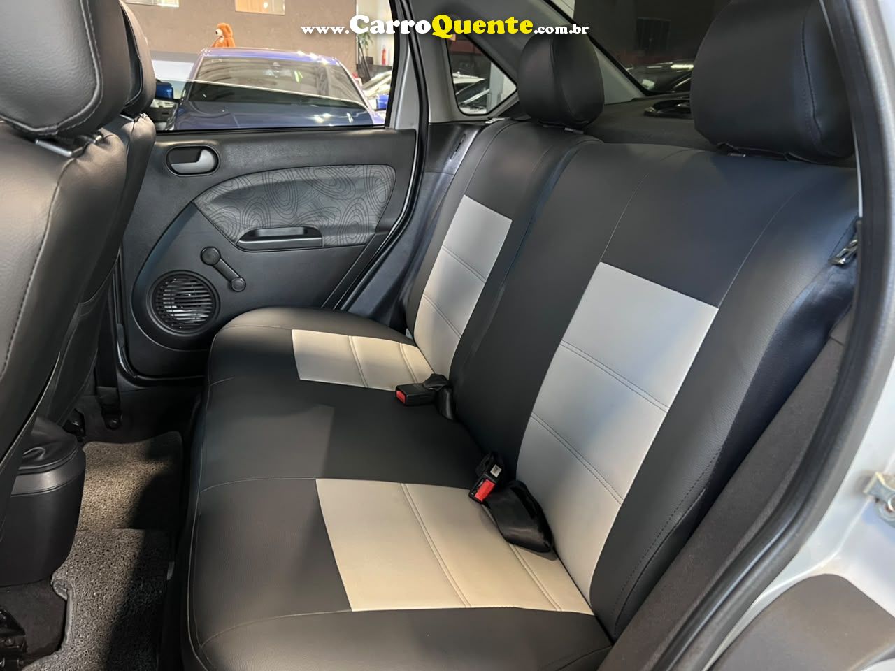 FORD FIESTA 1.6 MPI SEDAN 8V 2009 - Loja