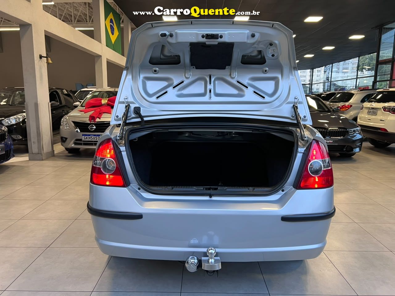 FORD FIESTA 1.6 MPI SEDAN 8V 2009 - Loja