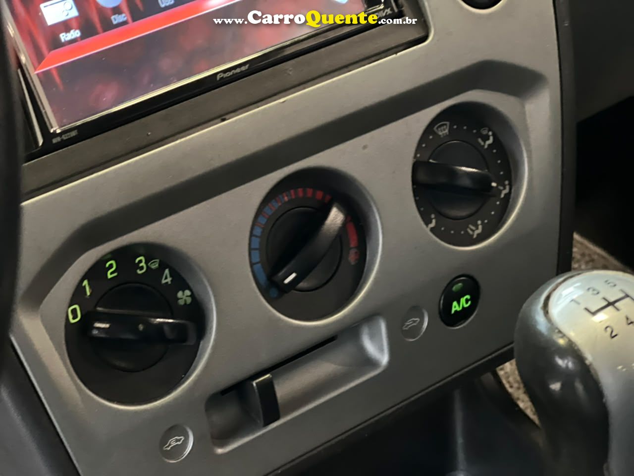 FORD FIESTA 1.6 MPI SEDAN 8V 2009 - Loja