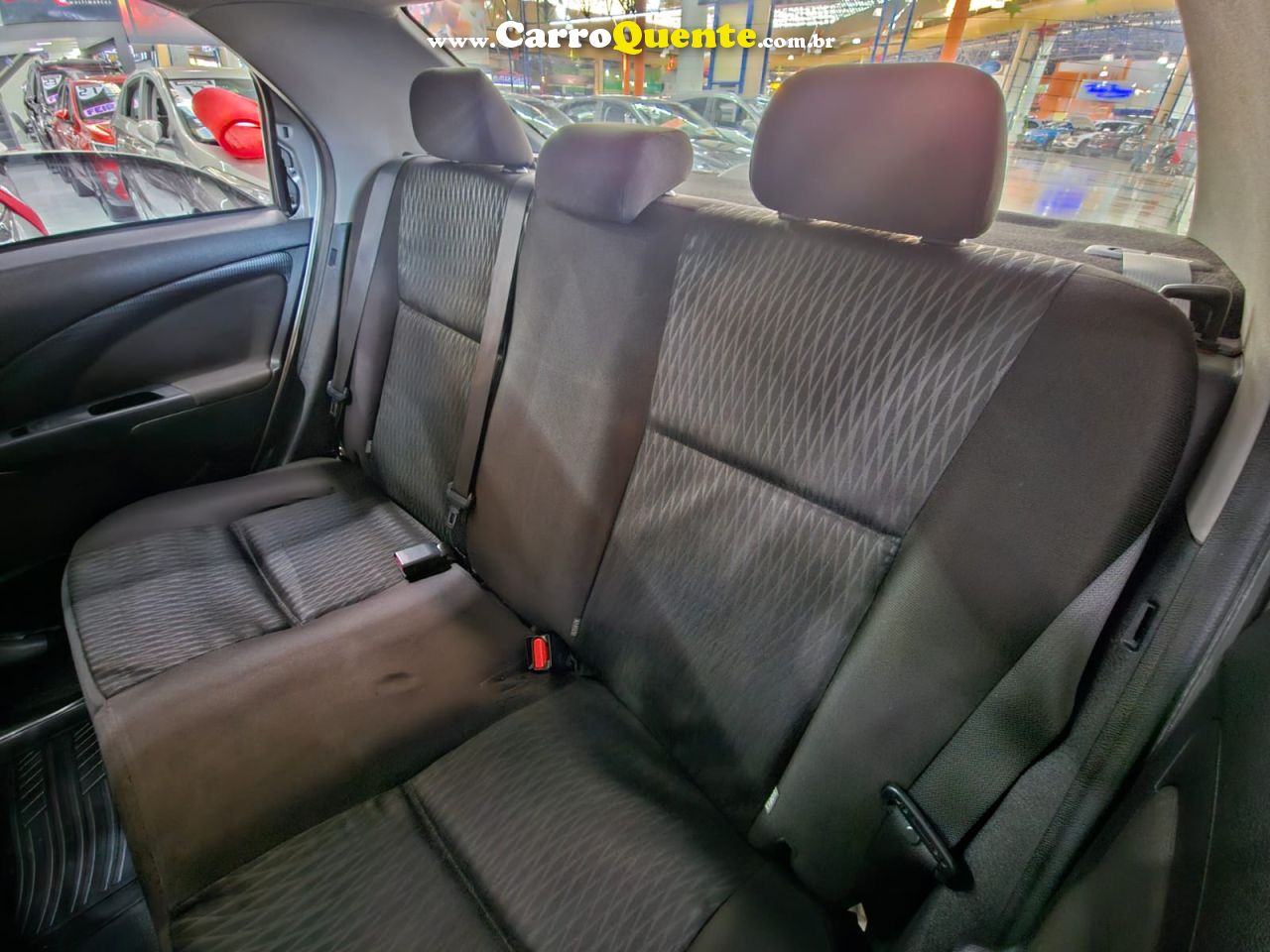 TOYOTA ETIOS 1.5 XS SEDAN 16V 2018 - Loja