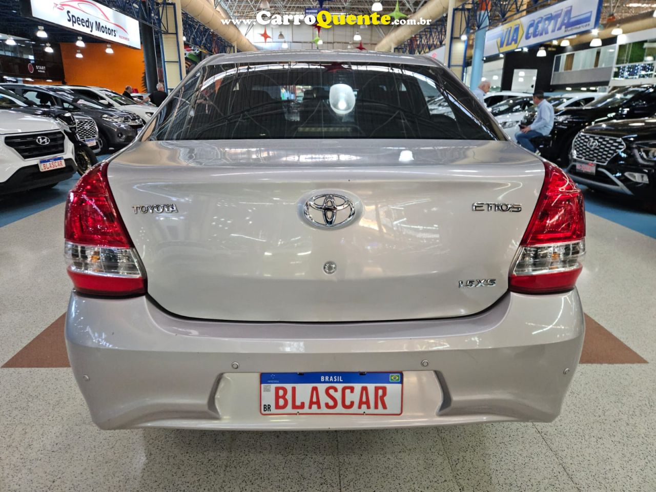 TOYOTA ETIOS 1.5 XS SEDAN 16V 2018 - Loja