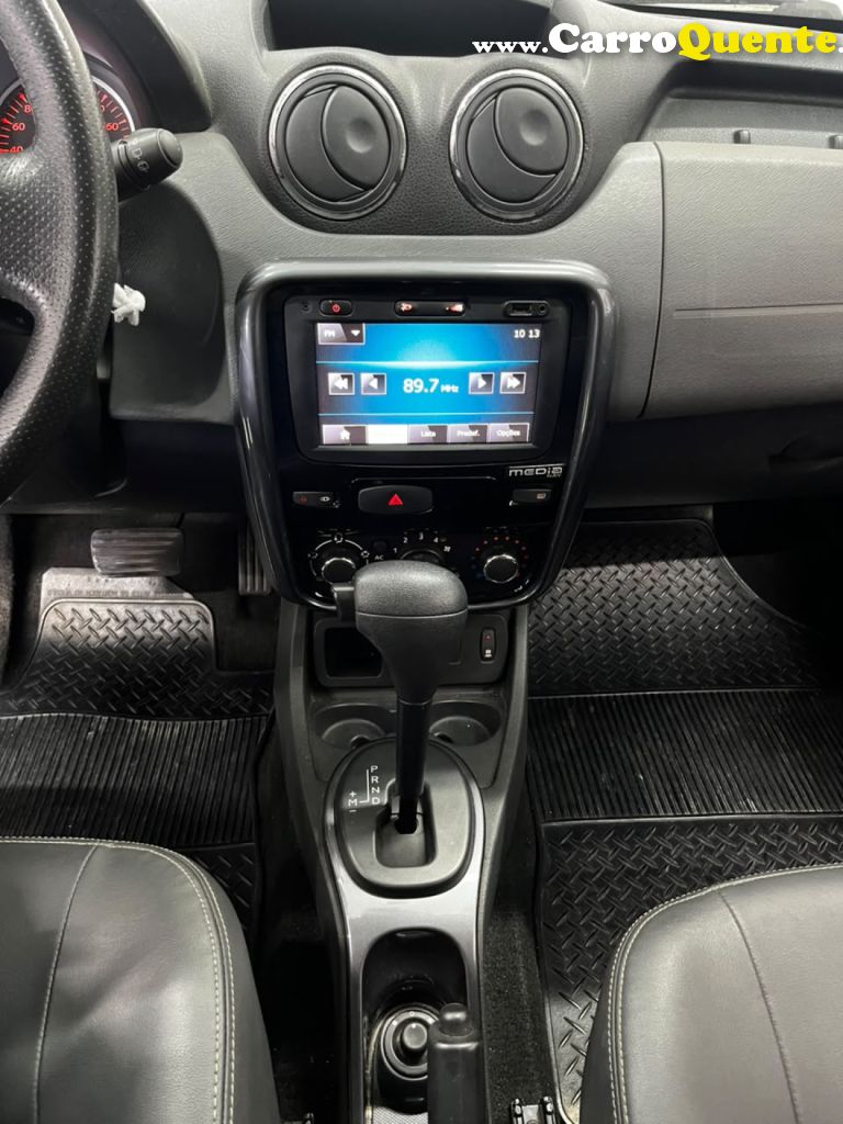 RENAULT   DUSTER DYNAMIQUE 2.0 FLEX 16V AUT.   BRANCO 2014 2.0 FLEX - Loja