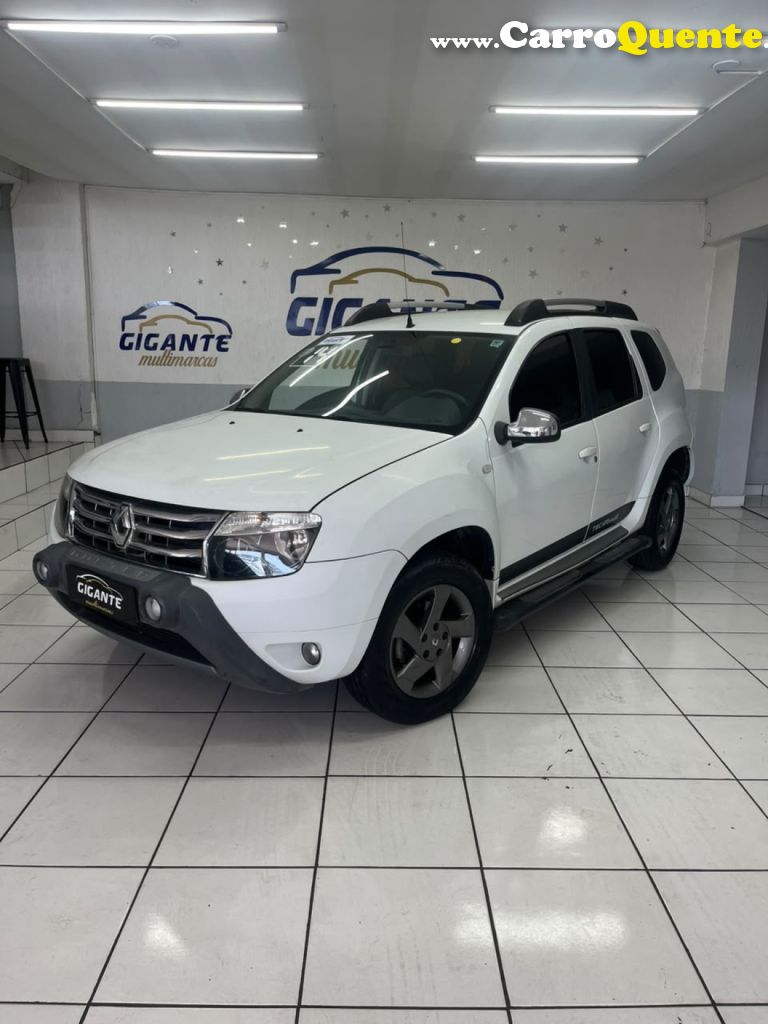 RENAULT   DUSTER DYNAMIQUE 2.0 FLEX 16V AUT.   BRANCO 2014 2.0 FLEX - Loja