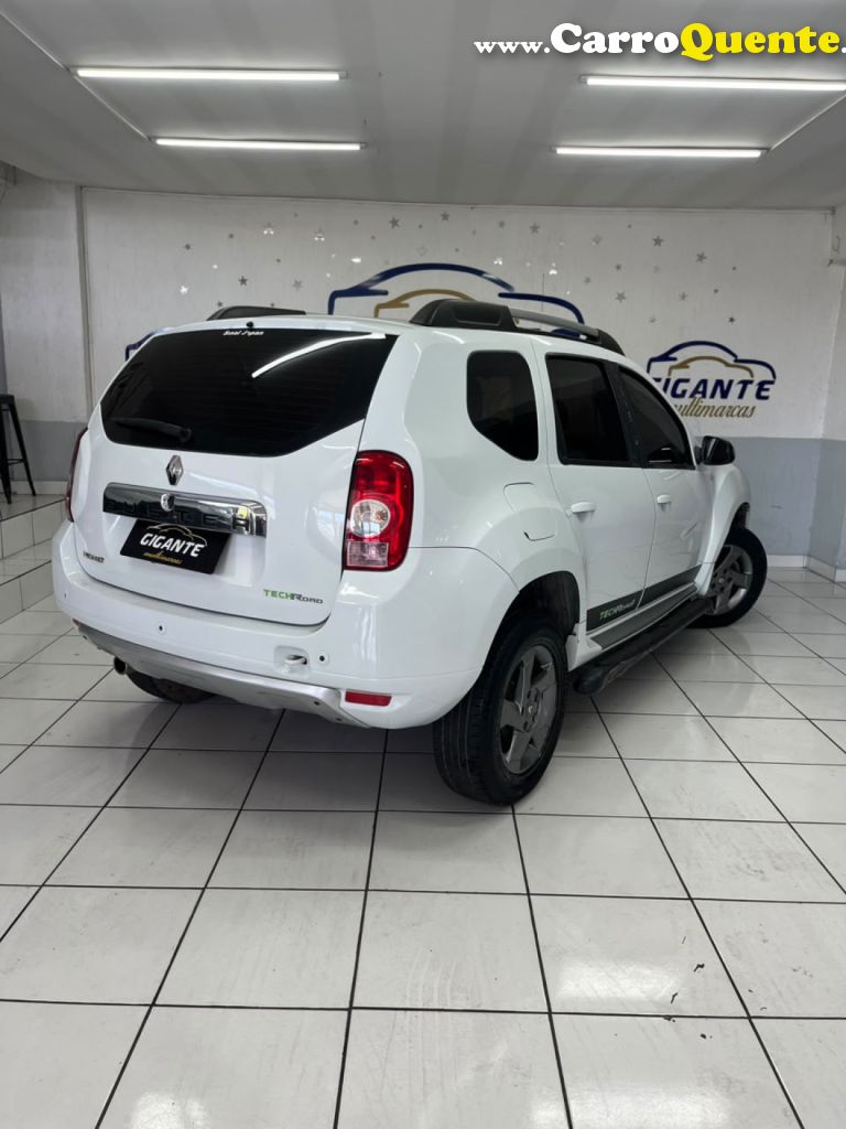 RENAULT   DUSTER DYNAMIQUE 2.0 FLEX 16V AUT.   BRANCO 2014 2.0 FLEX - Loja