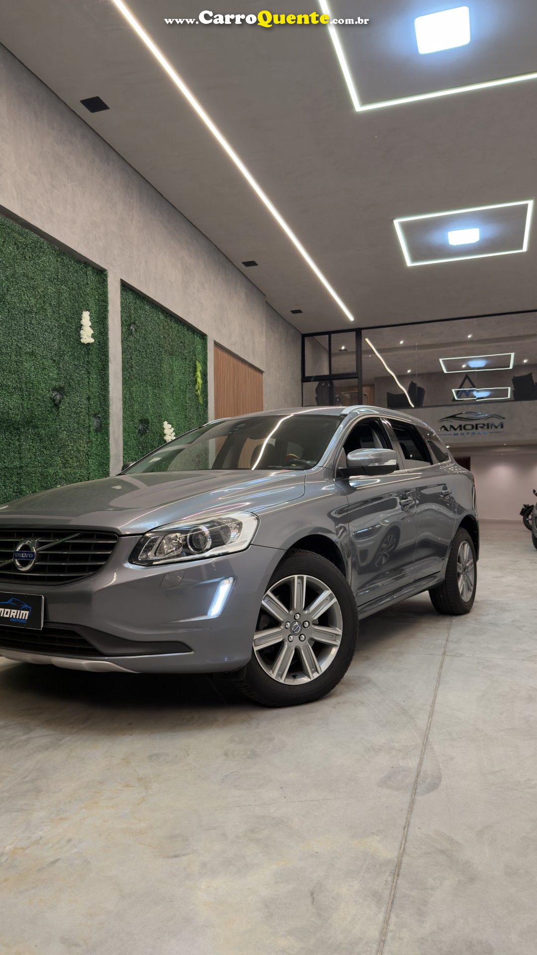 VOLVO   VOLVO XC60 2.0 T5 KIN   CINZA 2017 2.0 GASOLINA - Loja