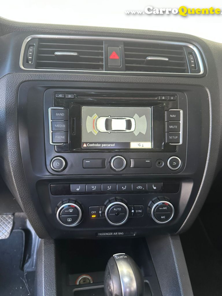 VOLKSWAGEN   JETTA HIGHLINE 2.0 TSI 16V 4P TIPTRONIC   PRETO 2013 2.0 GASOLINA - Loja