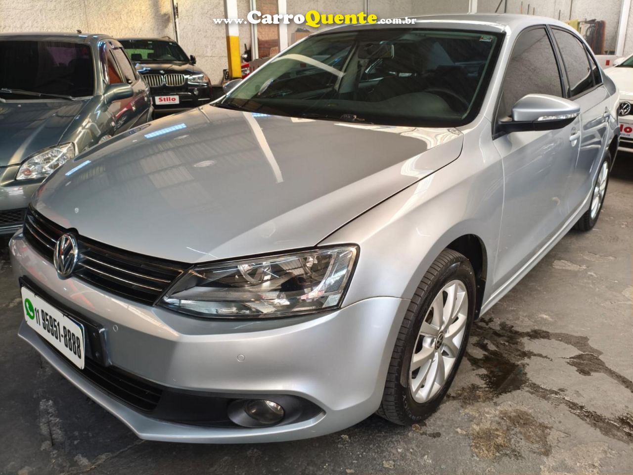 VOLKSWAGEN   JETTA COMFORTLINE 2.0 T.FLEX 8V 4P TIPT.   PRATA 2012 2.0 FLEX - Loja