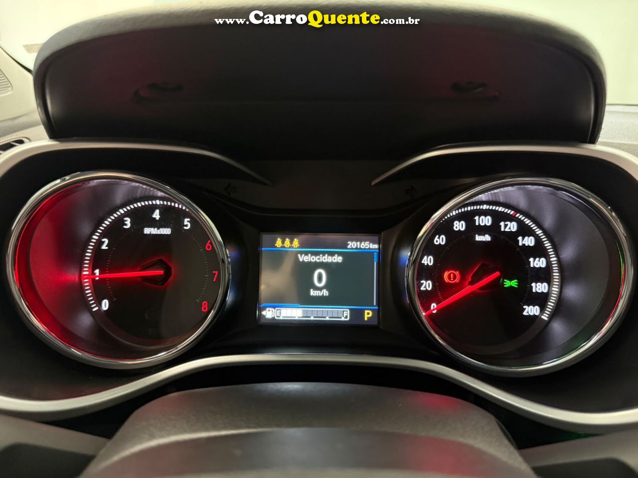 CHEVROLET   TRACKER PREMIER 1.2 TURBO 12V FLEX AUT.   CINZA 2025 1.2 FLEX - Loja