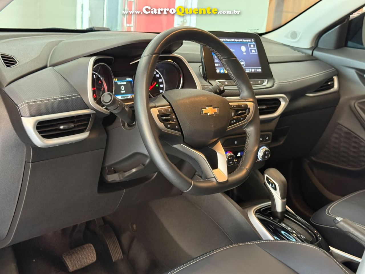 CHEVROLET   TRACKER PREMIER 1.2 TURBO 12V FLEX AUT.   CINZA 2025 1.2 FLEX - Loja